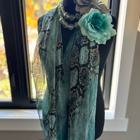 Fabulous Scarf styling bundle four pieces - Picture 4 of 11